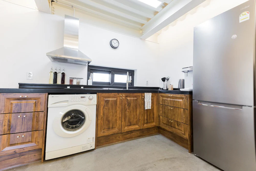 Sio Hostel L-Suite