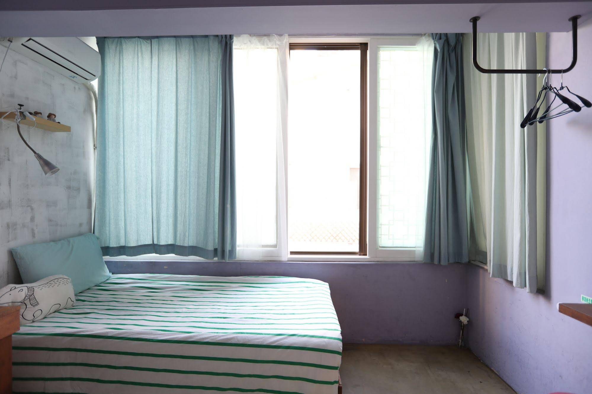 Sis N Bro Hostel