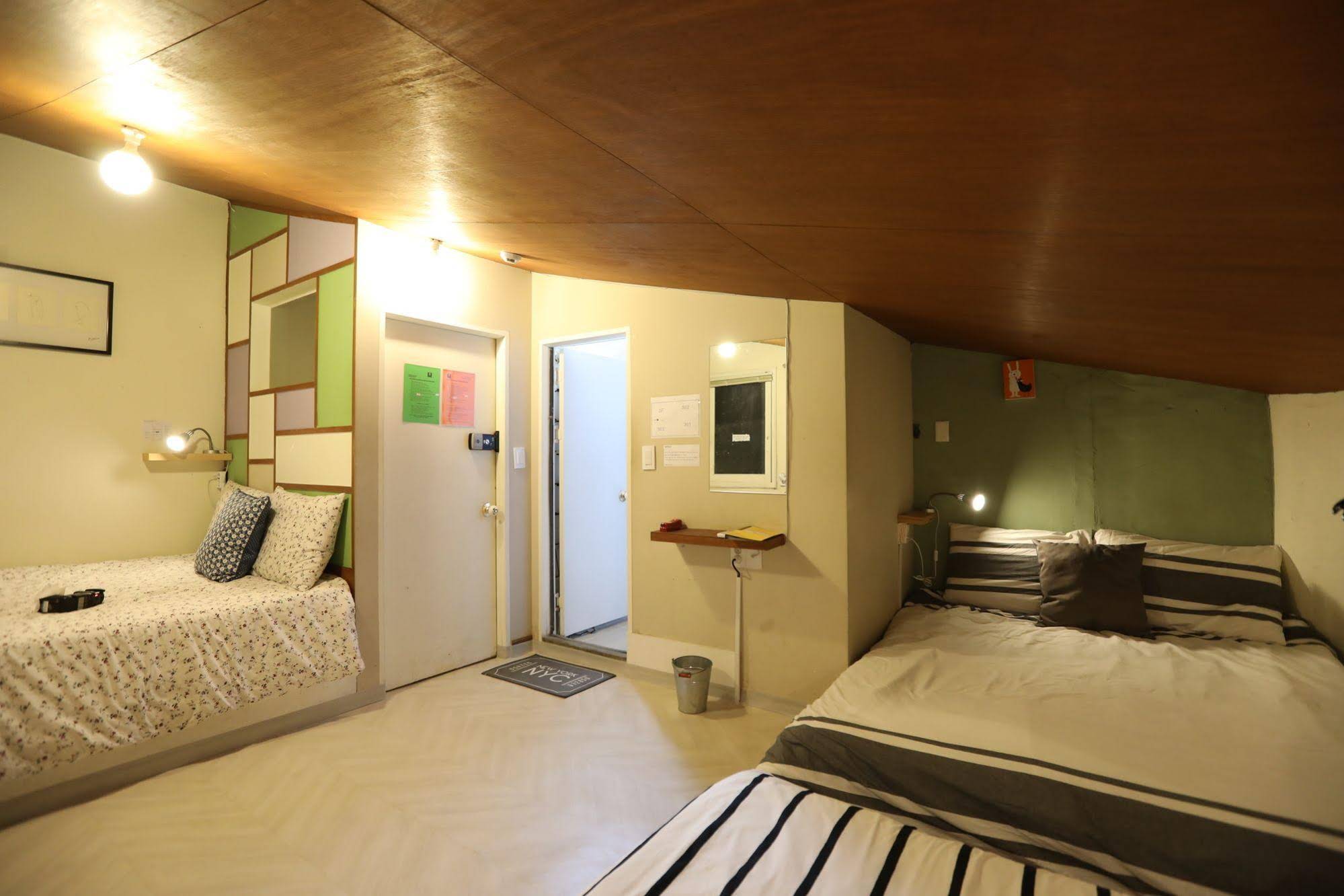 Sis N Bro Hostel