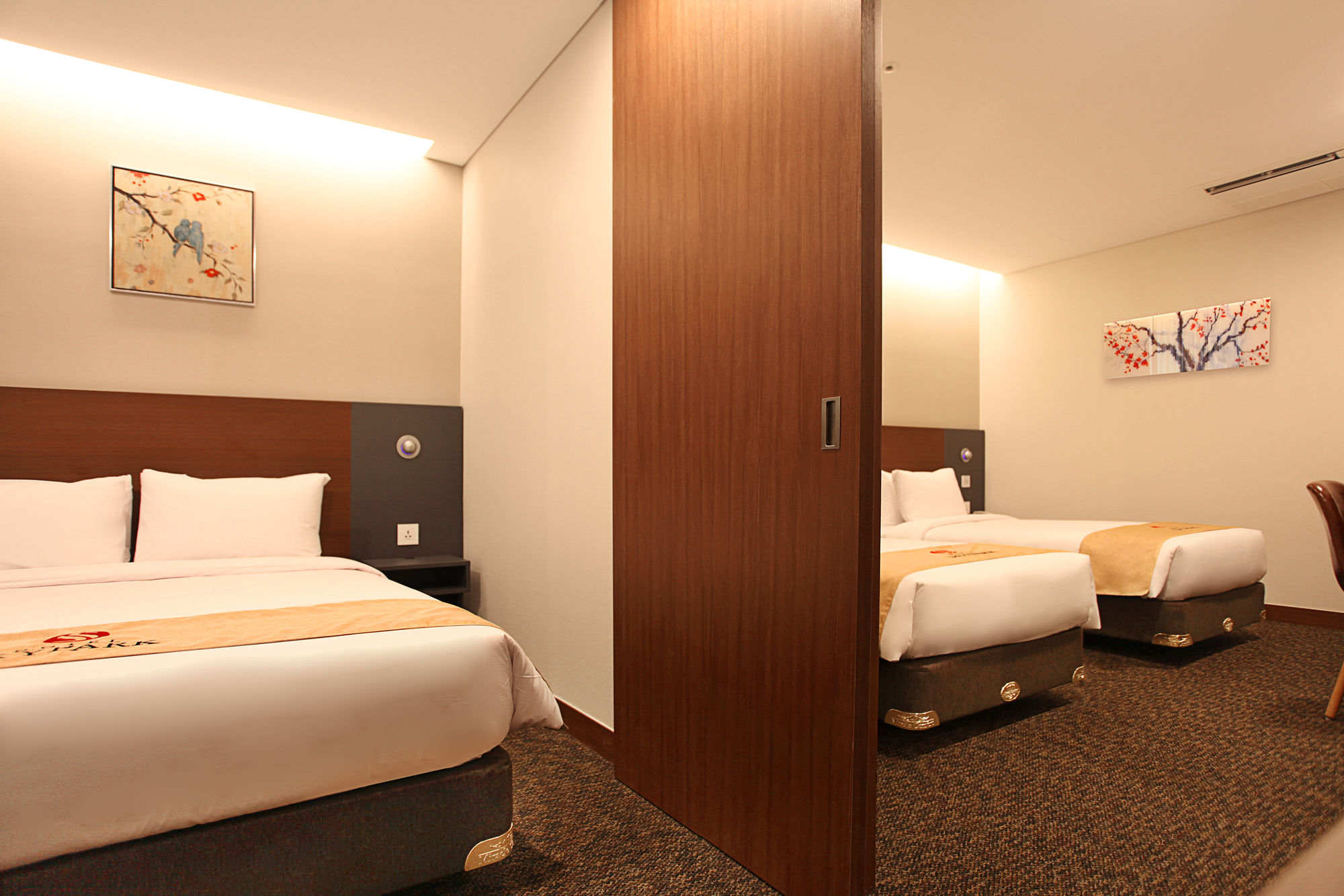 Skypark Kingstown Dongdaemun