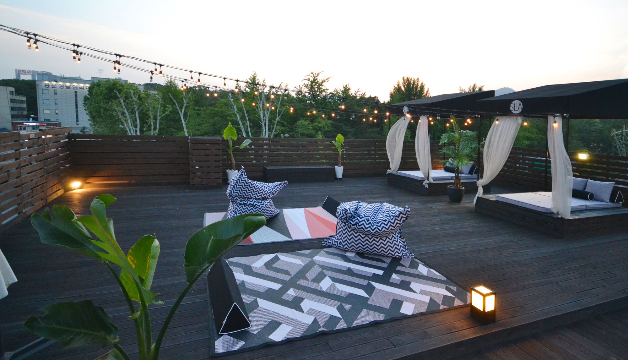 SLA Seoul Loft Apartments