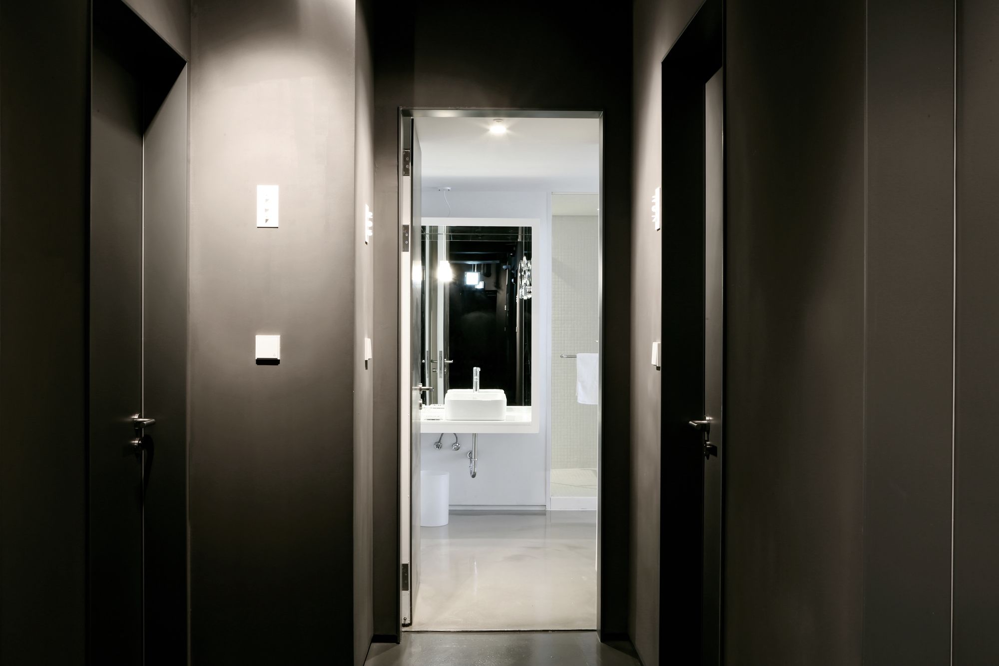 Small House Big Door