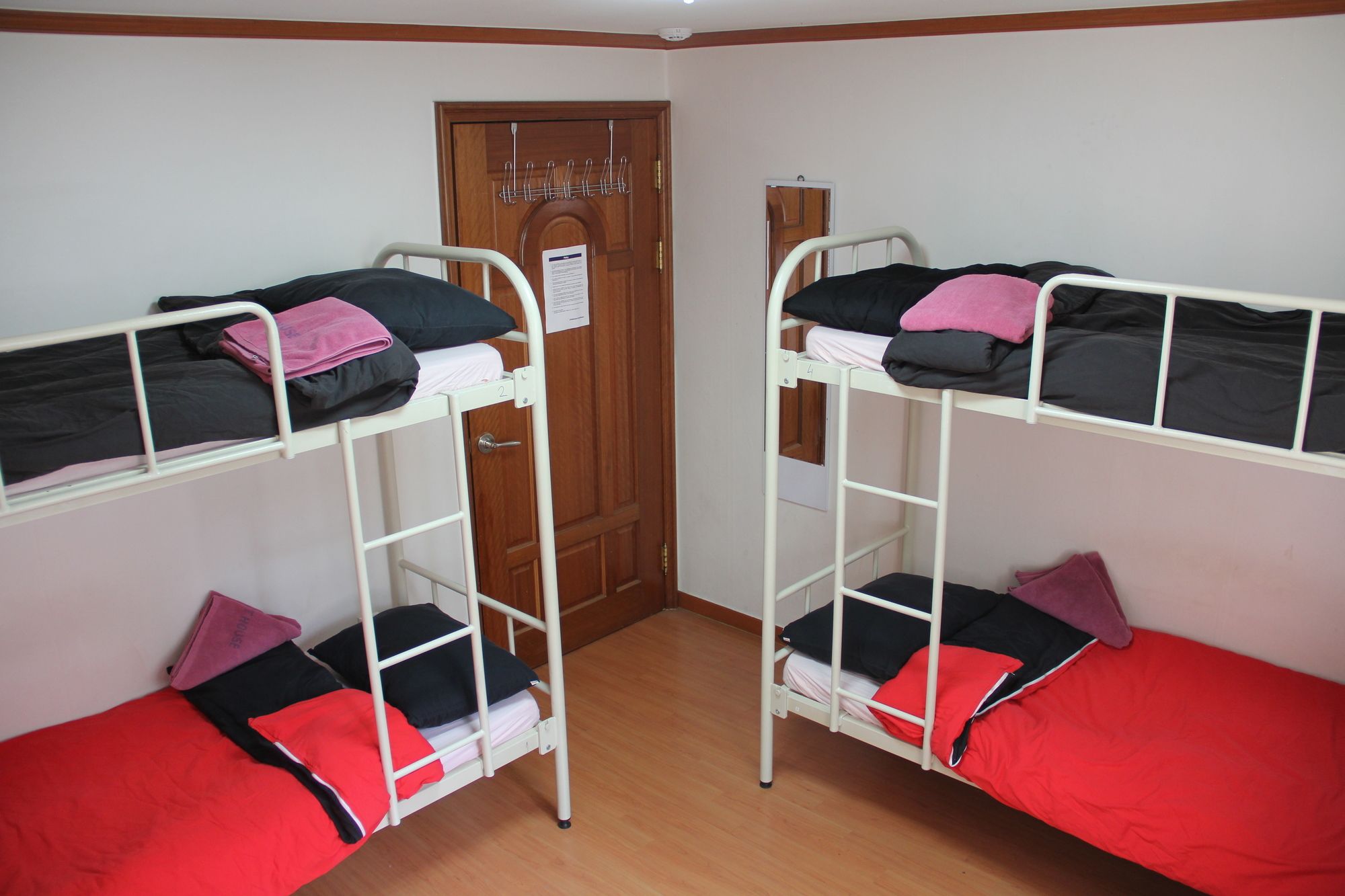 Sp@itaewon Guesthouse