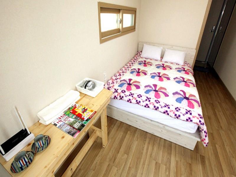 SS Guesthouse - Hostel