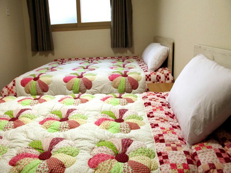 SS Guesthouse - Hostel