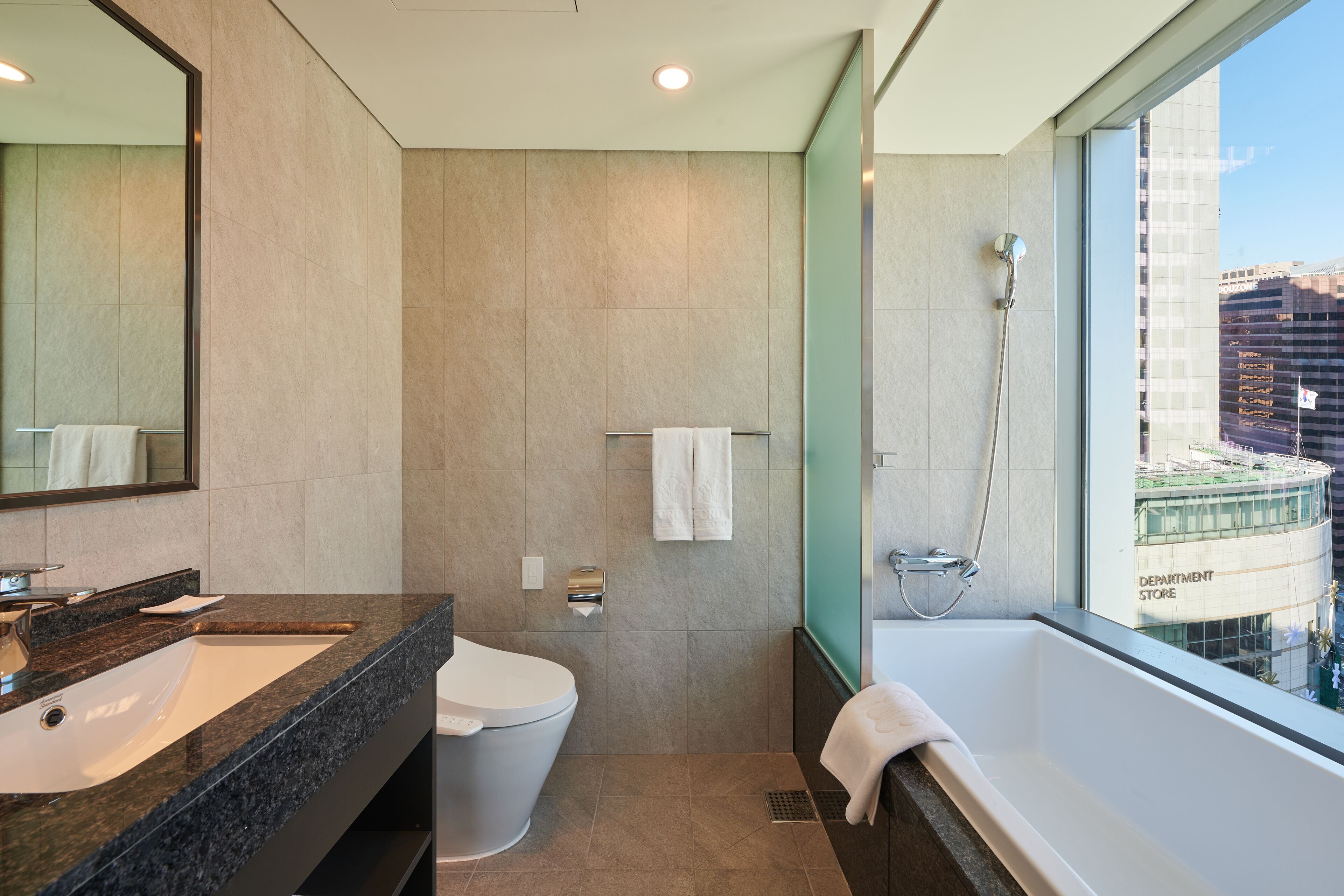 Stanford Hotel Myeongdong