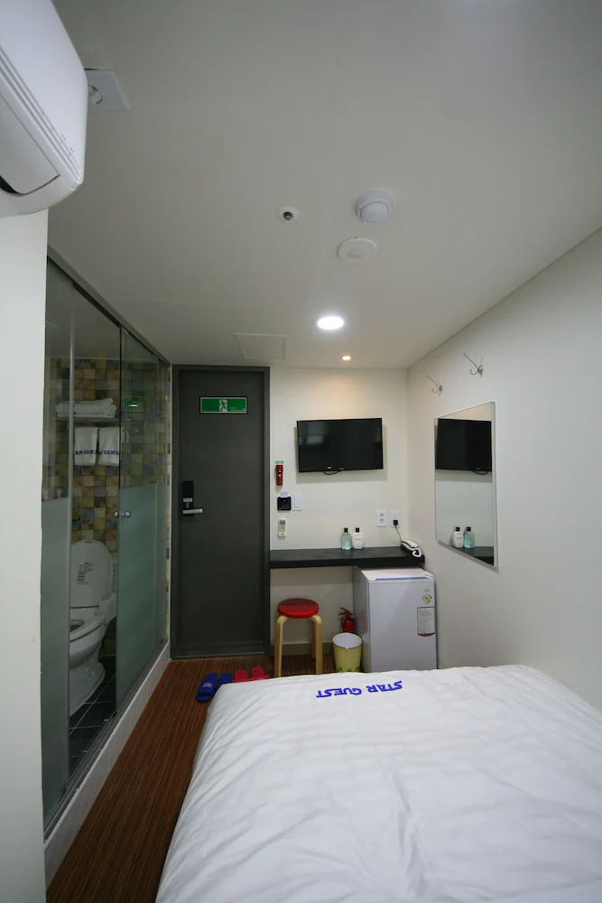 Star Guest House