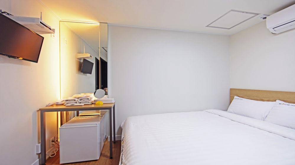 Starria Hostel