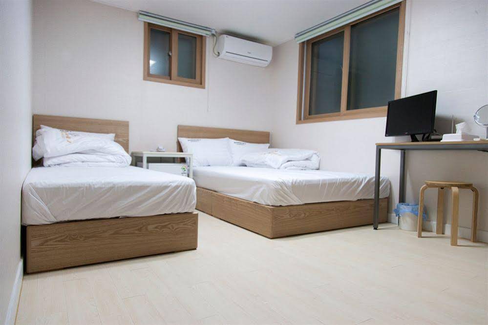 Starria Hostel