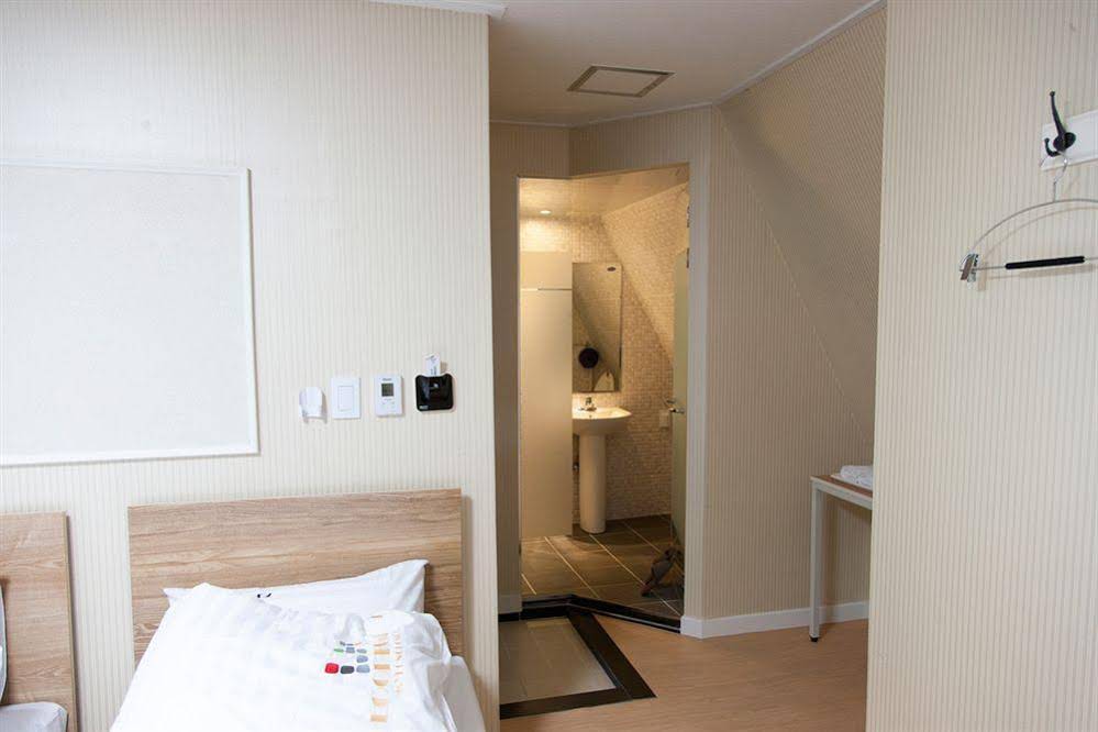 Starria Hostel
