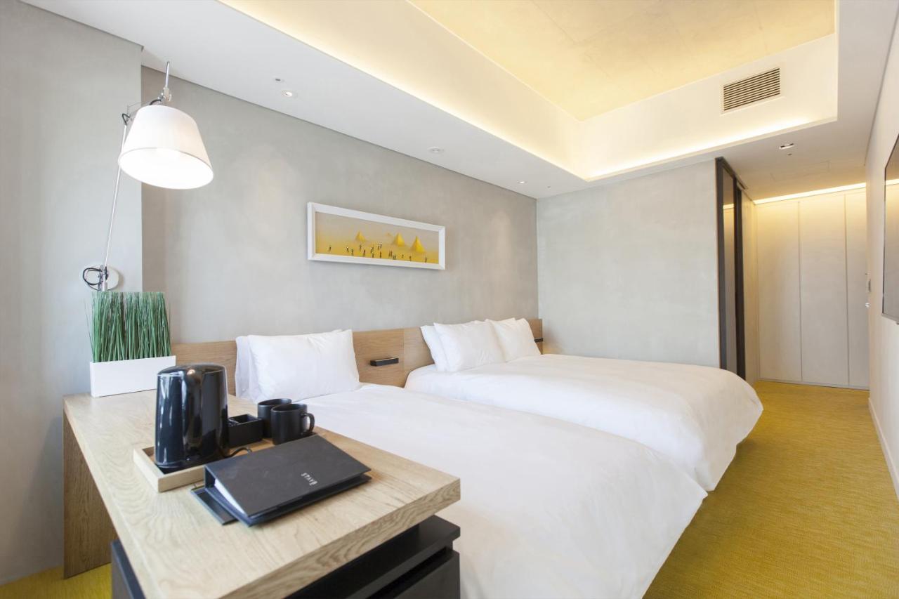 Stay B Hotel Myeongdong