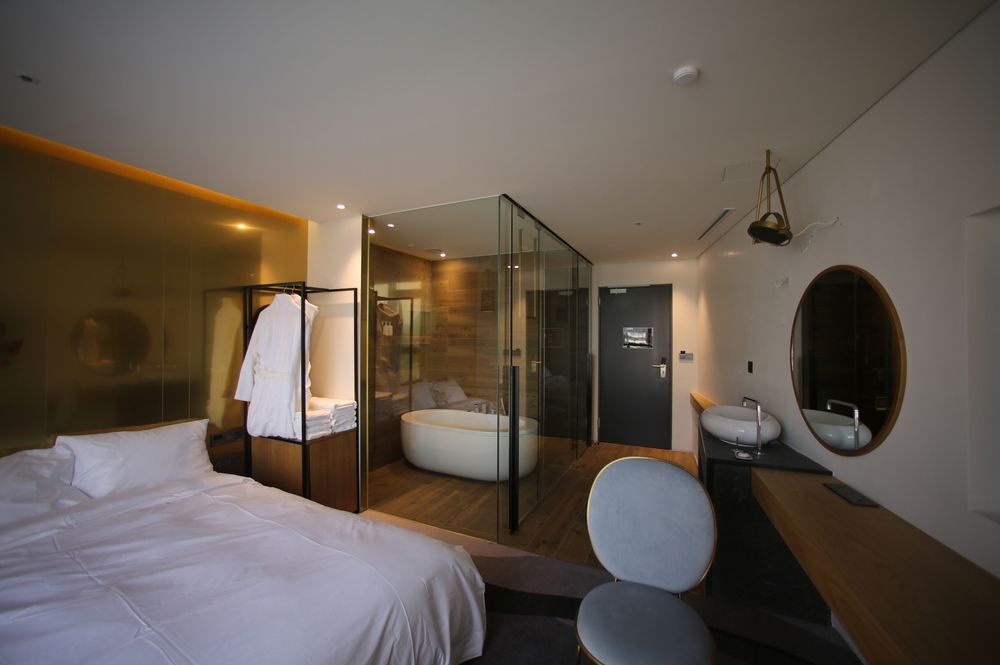 Stayrak Hotel