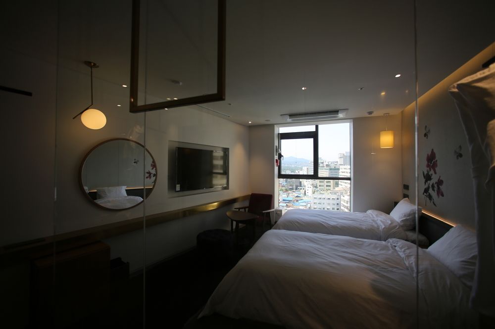 Stayrak Hotel