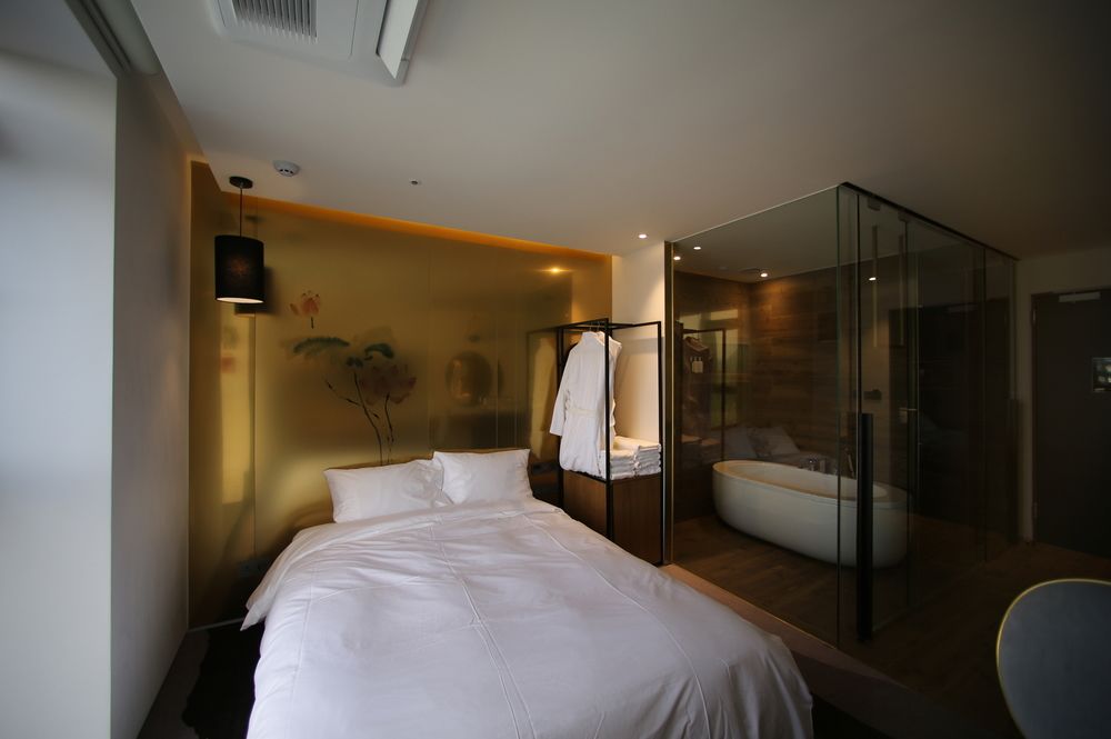 Stayrak Hotel