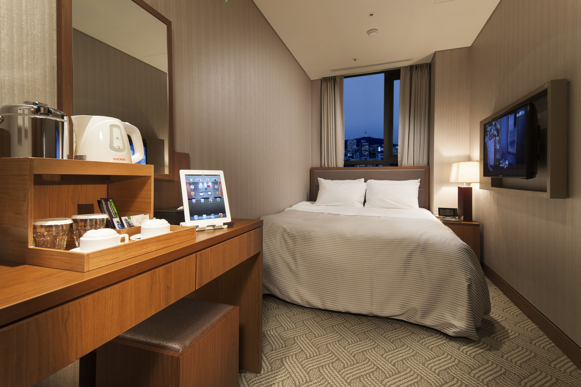 Staz Hotel Myeongdong 1