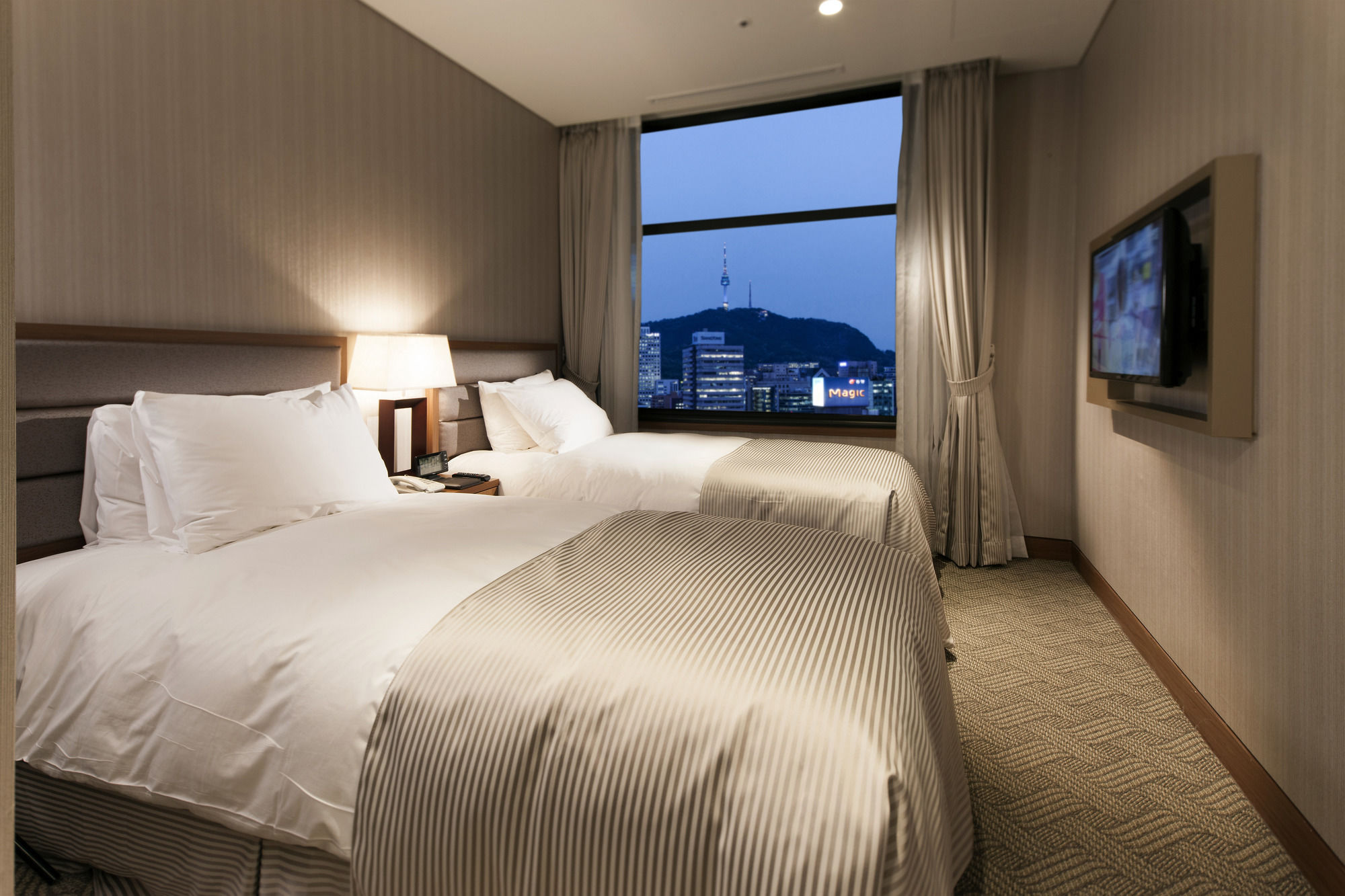 Staz Hotel Myeongdong 1