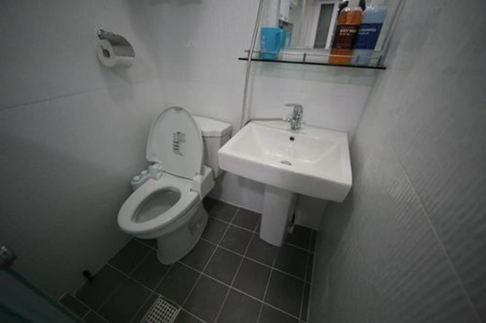 Stella Hostel