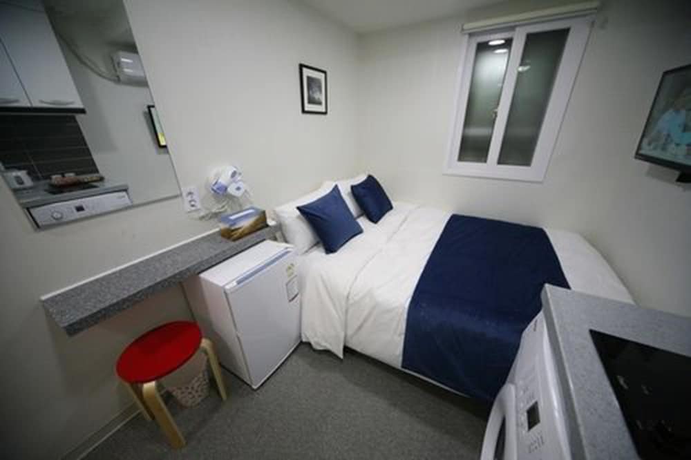Stella Hostel