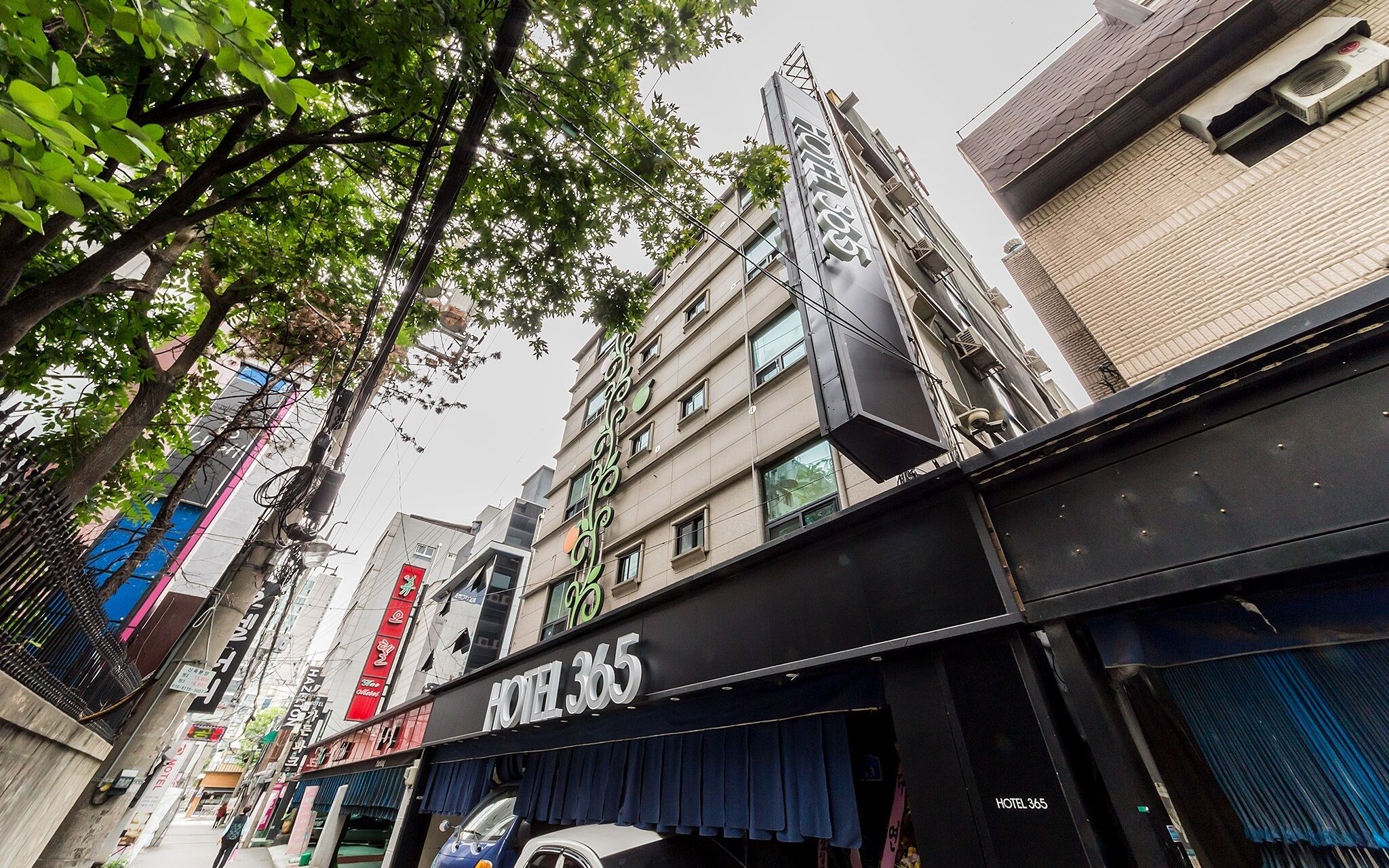 Suyu Hotel 365