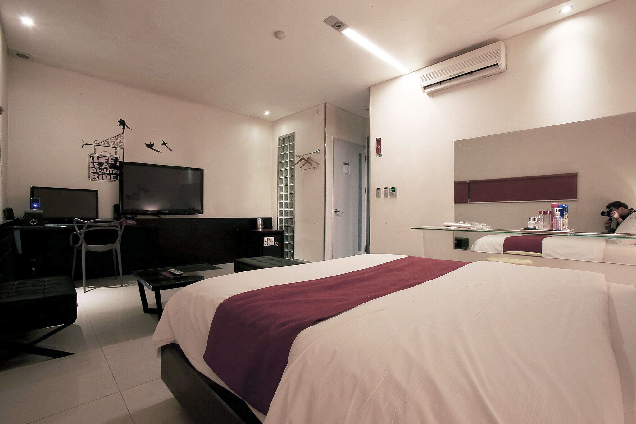 Suyu Solid Hotel