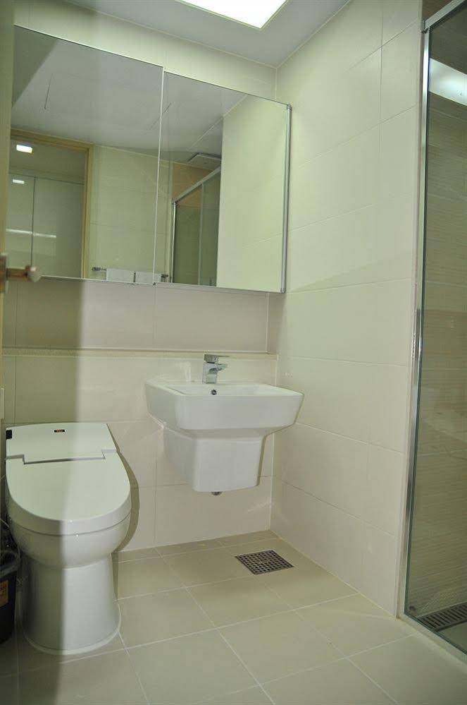 Ten-Q Global Residence
