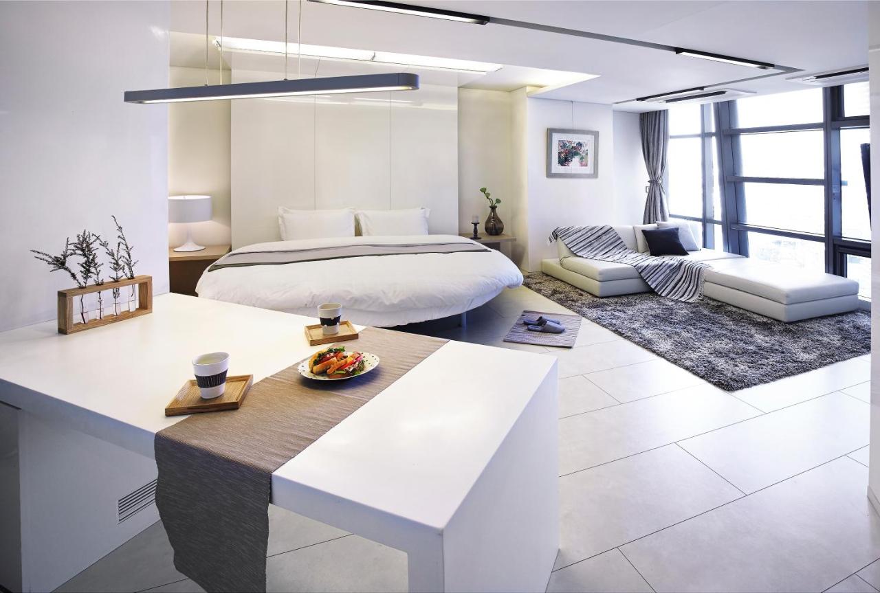 The Classic 500 Pentaz Executive Residence