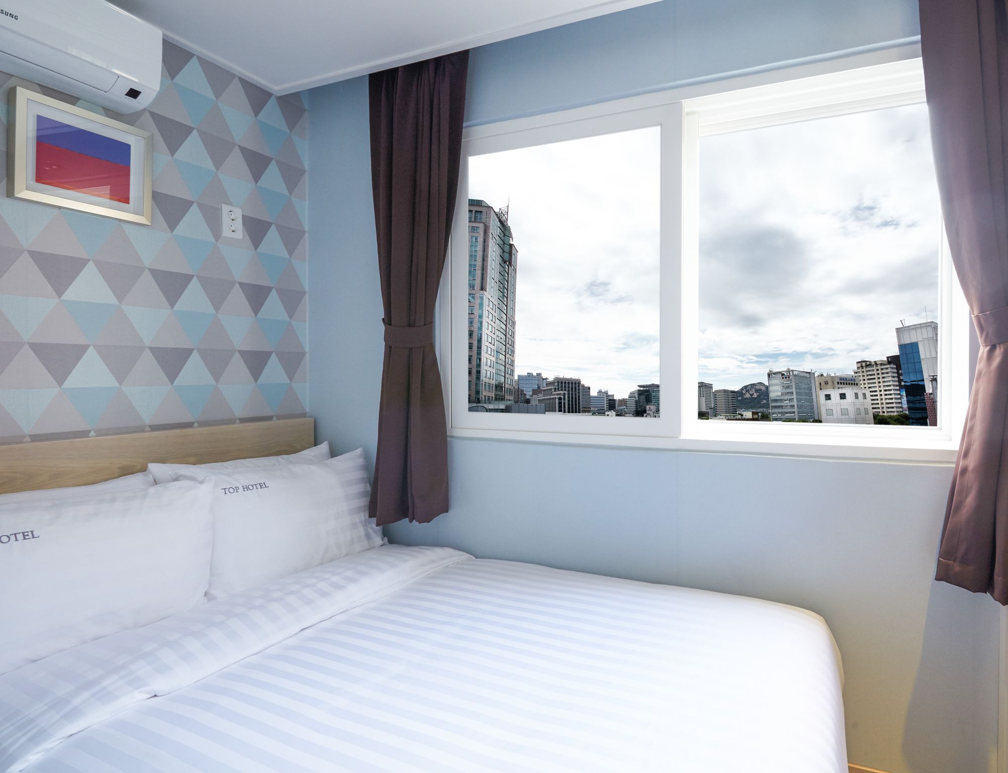 Top Hotel & Residence
