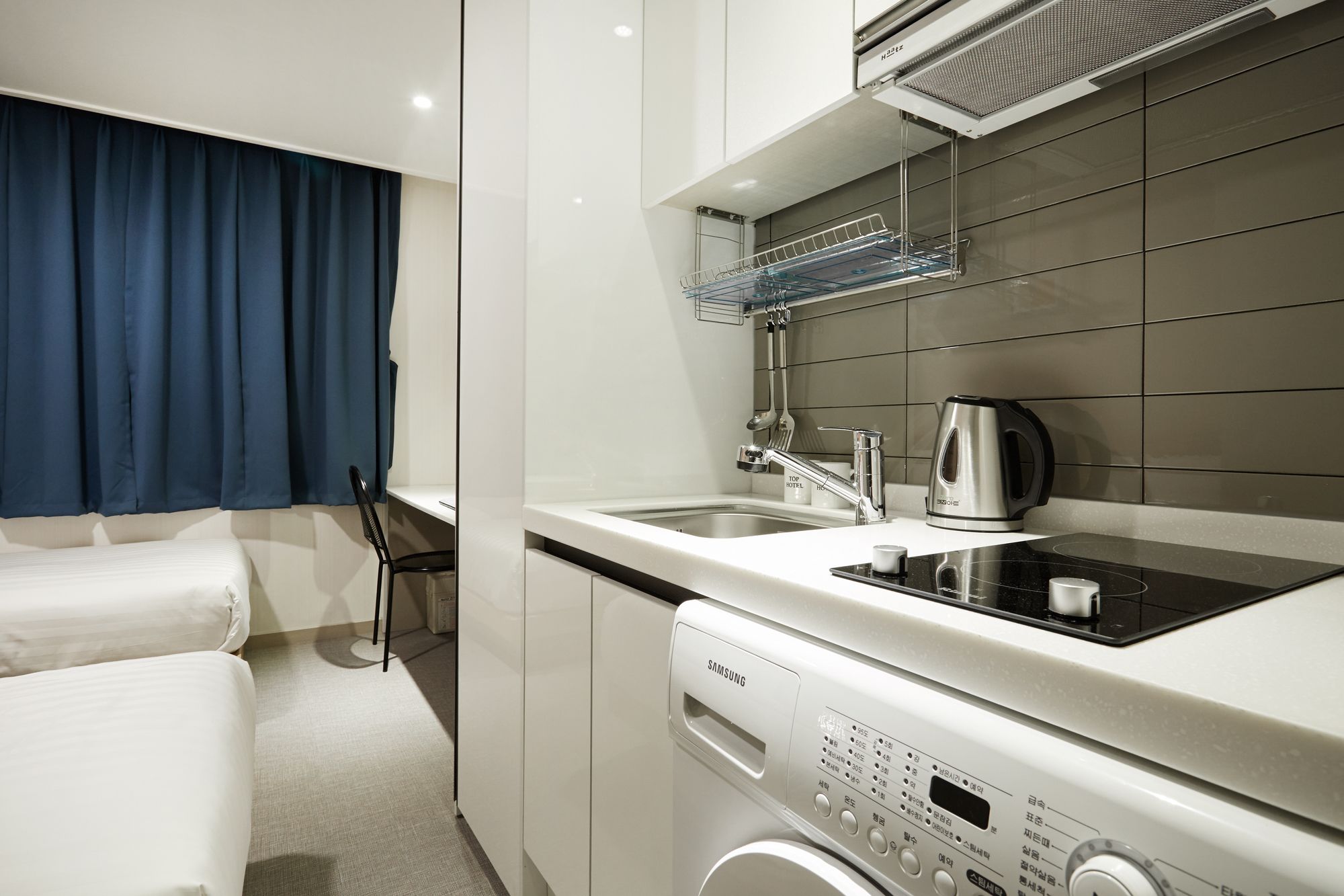 Top Hotel & Residence