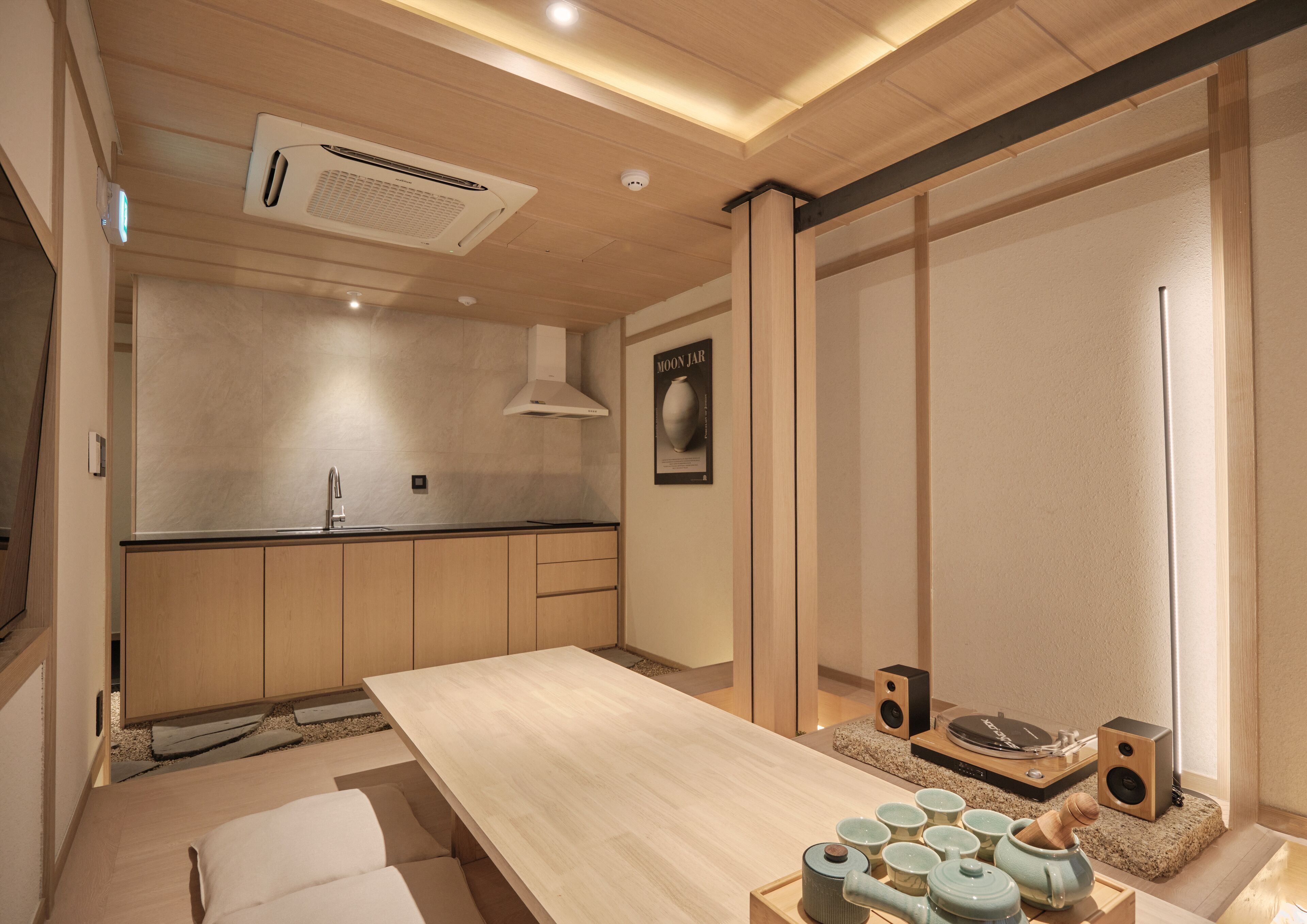 Uh Suite Central Seoul