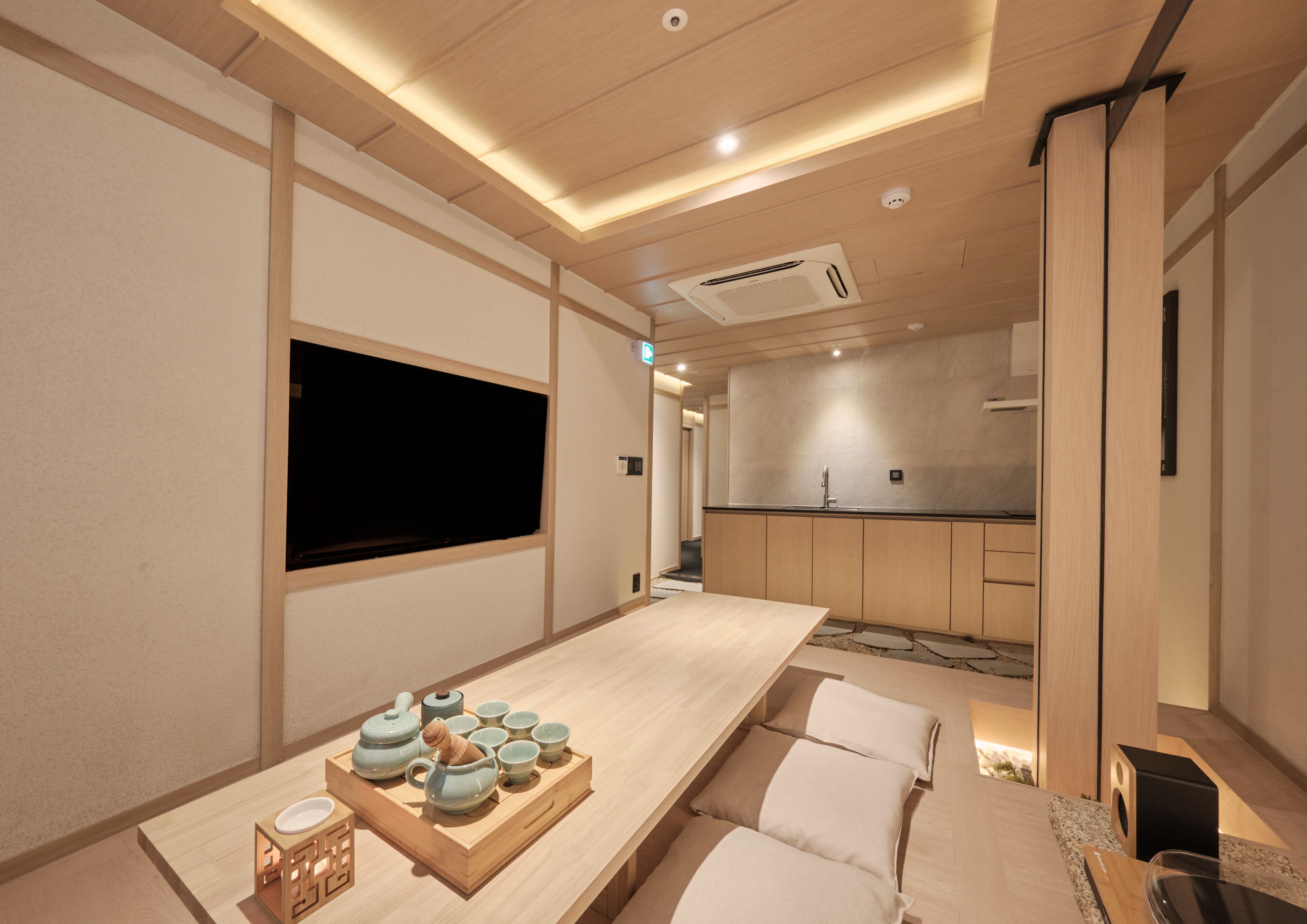 Uh Suite Central Seoul