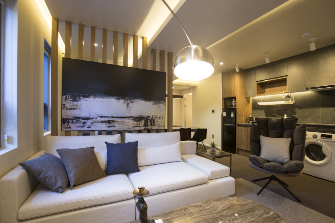Uh Suite Cornerstone