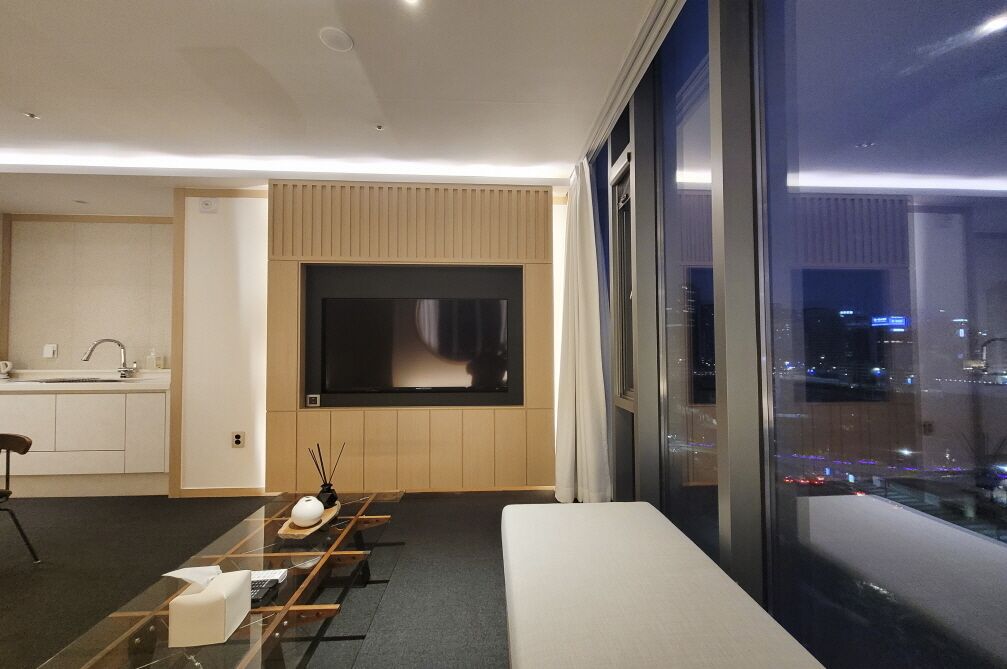 UH Suite The Seoul