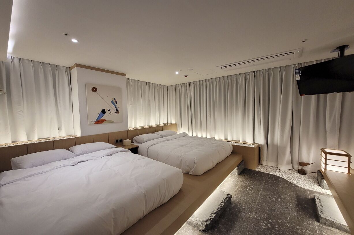 UH Suite The Seoul