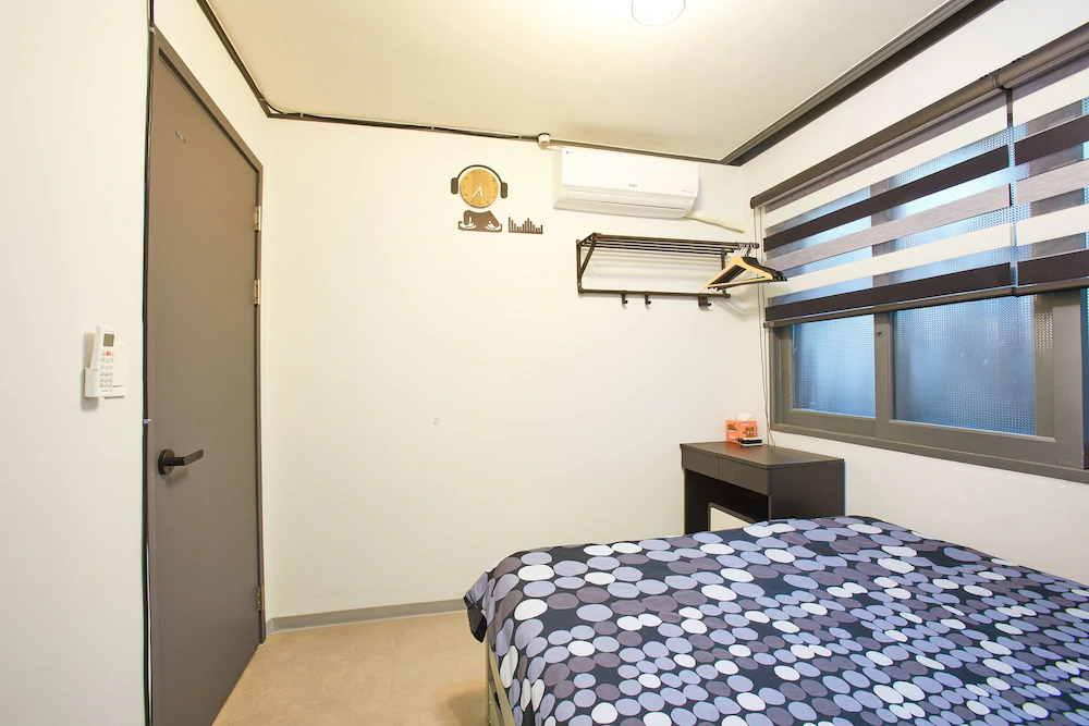 Ur Seoul Home