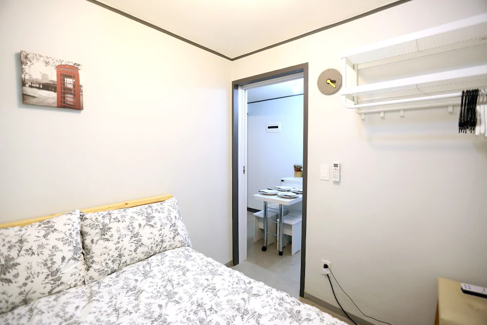 Ur Seoul Home