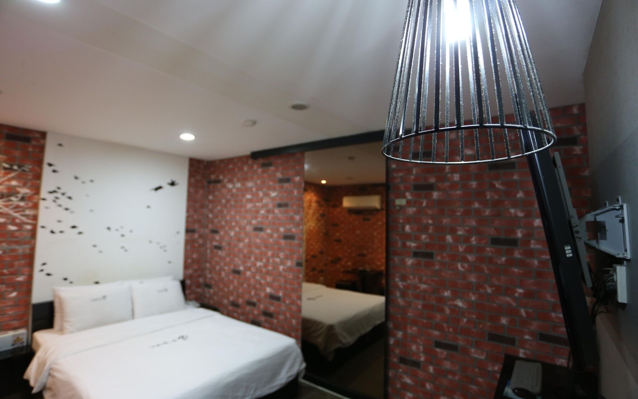 Ver.2 Motel