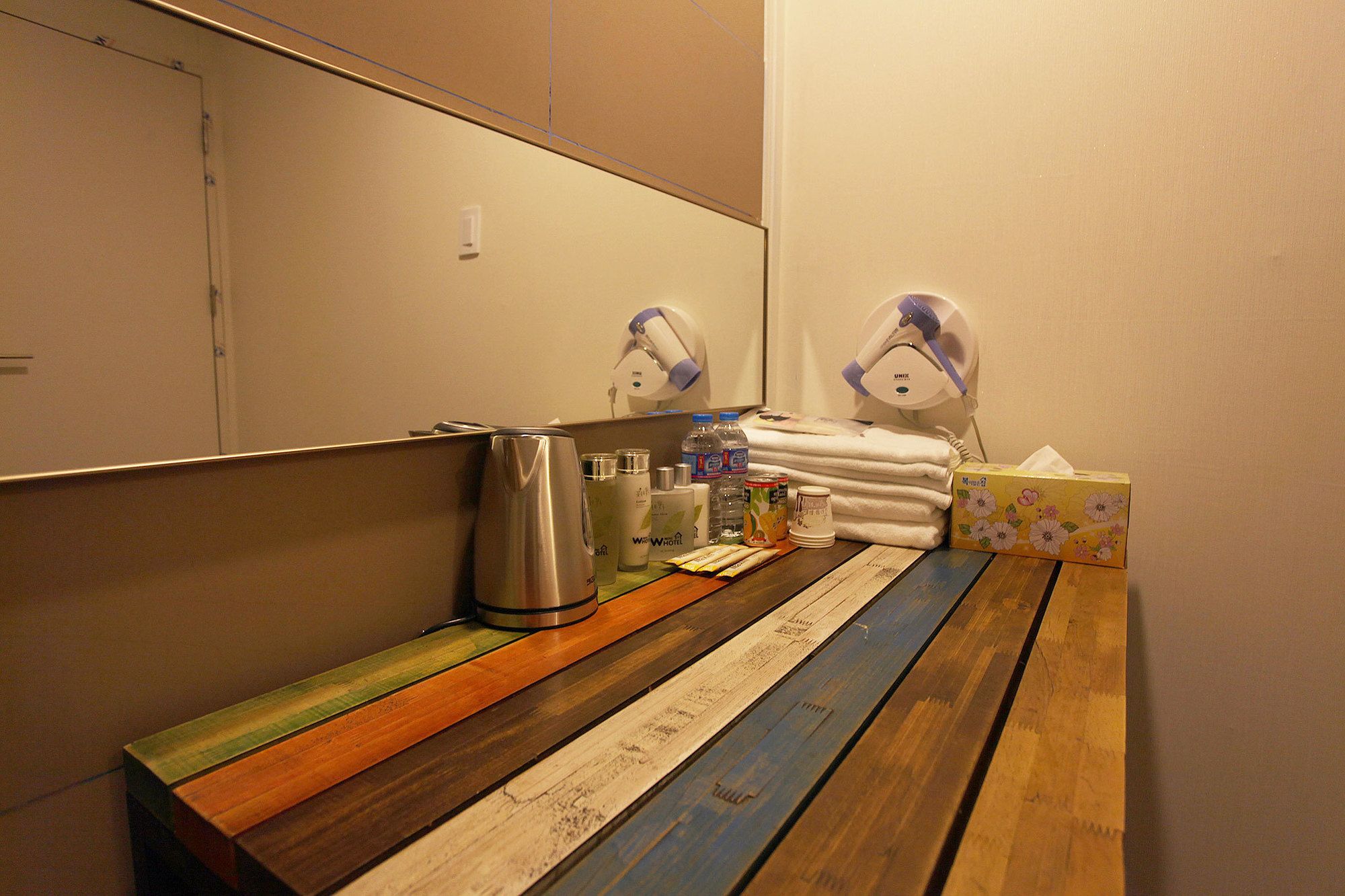 W mini hotel Hostel