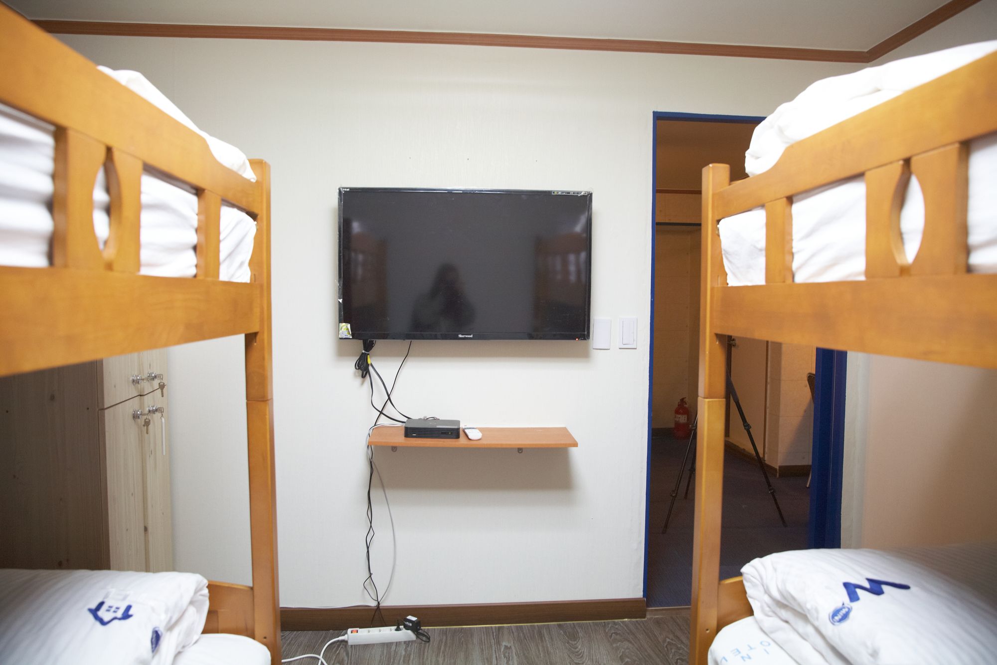 W mini hotel Hostel