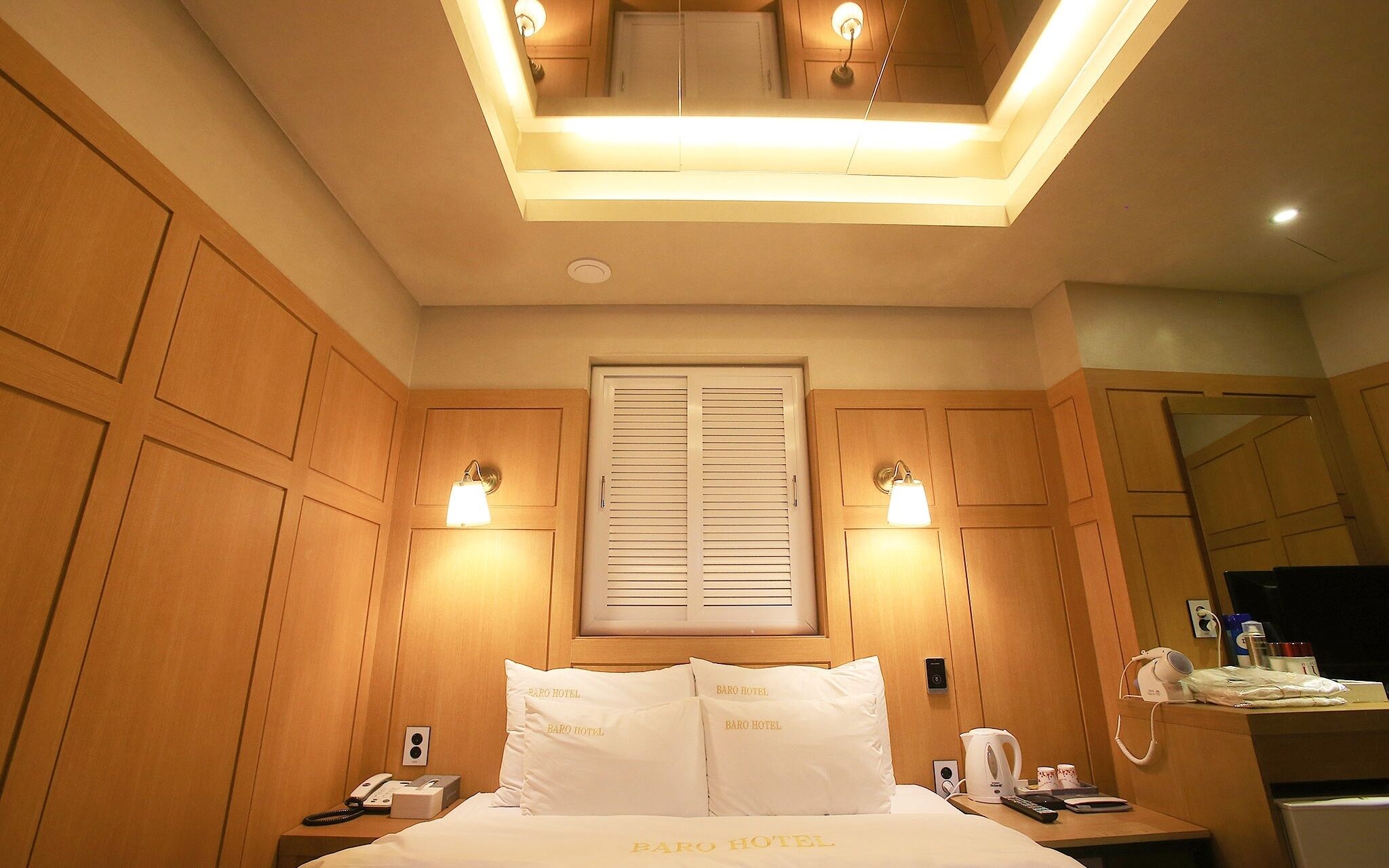 Wolgok Hotel Baro