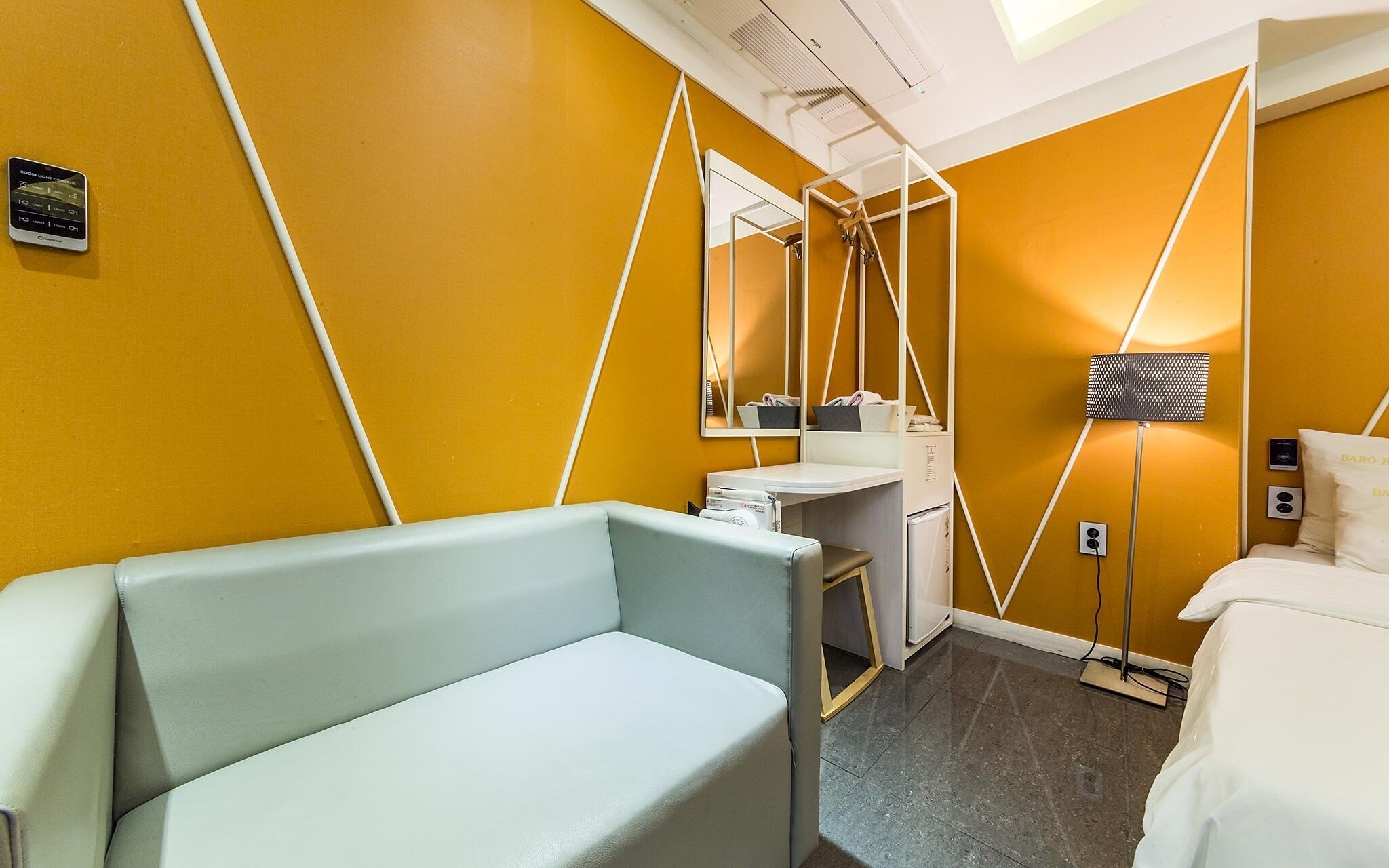 Wolgok Hotel Baro