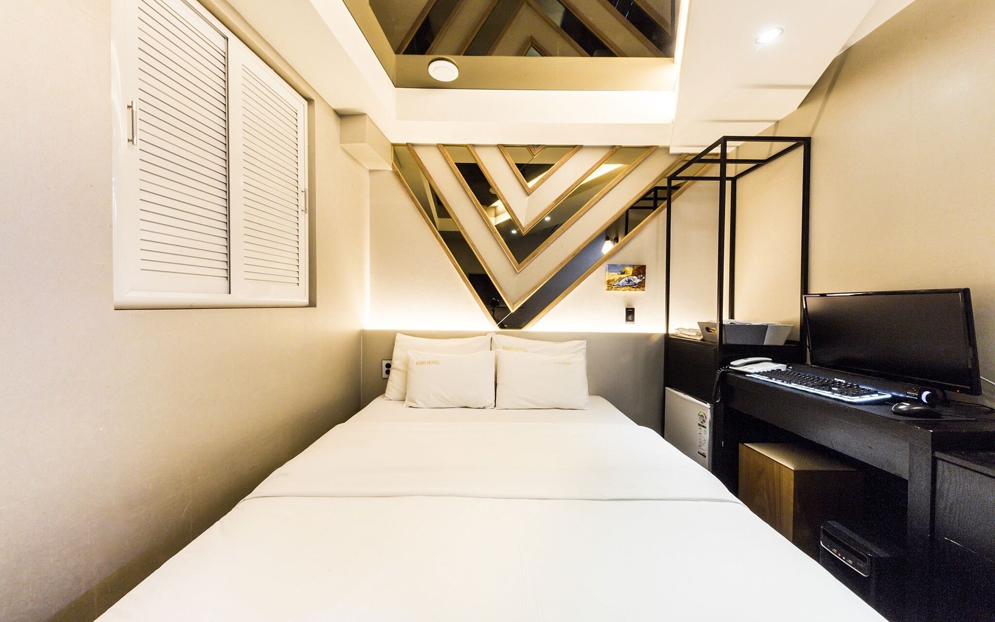 Wolgok Hotel Baro