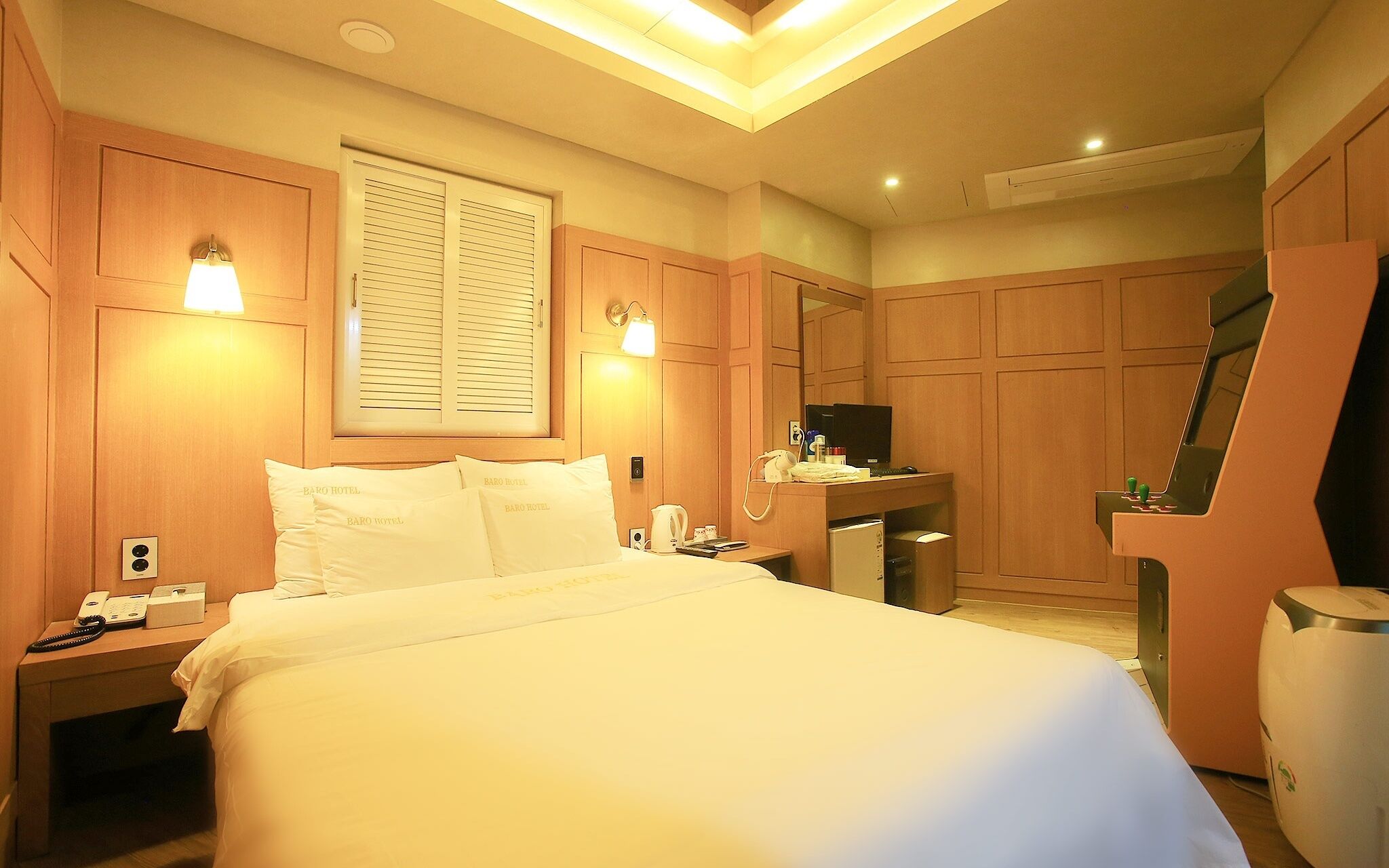 Wolgok Hotel Baro