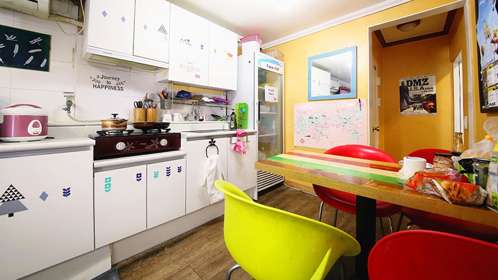 Yakorea Hostel Itaewon