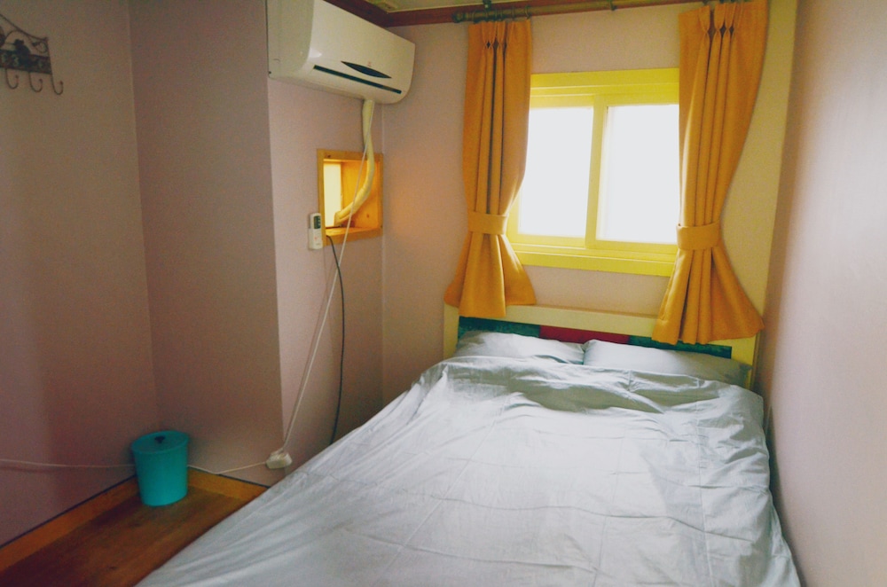 Yakorea Hostel Itaewon