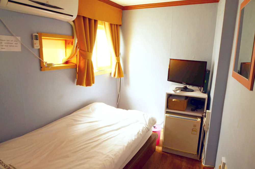 Yakorea Hostel Itaewon