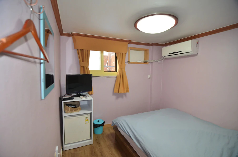 Yakorea Hostel Itaewon