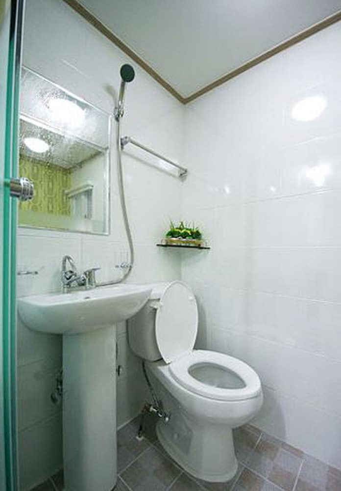 Yegreen House