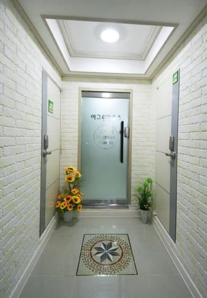 Yegreen House
