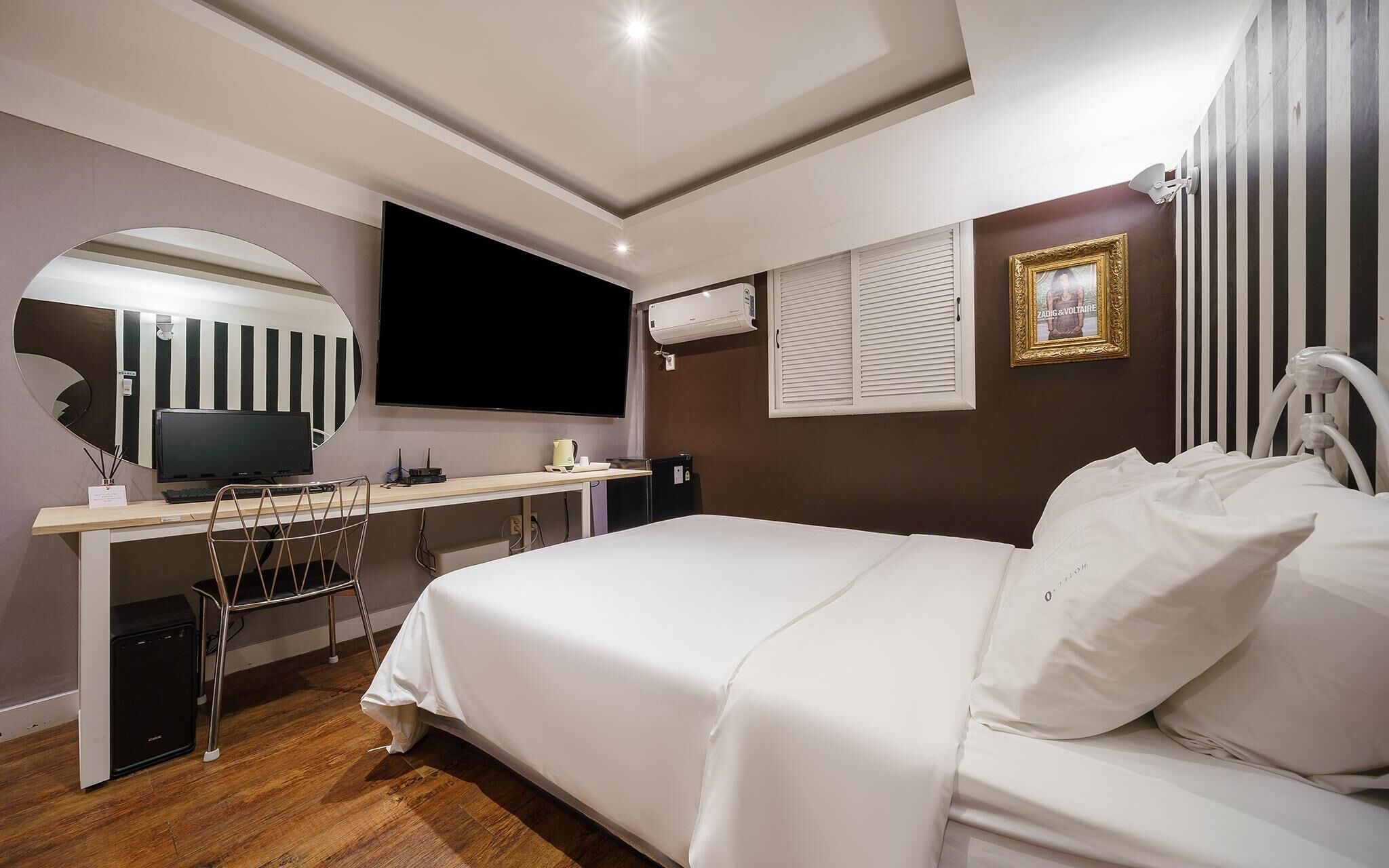 Yeongdeungpo Hotel LE O