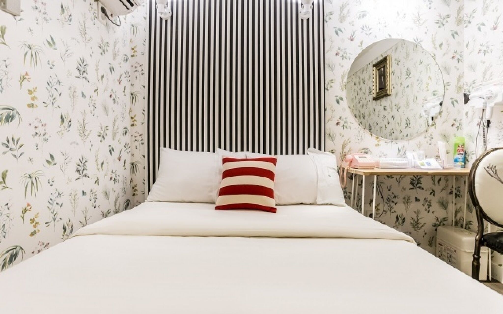 Yeongdeungpo Hotel LE O